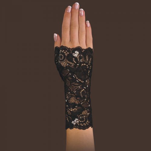 Rękawiczki z czarnej, haftowanej koronki.